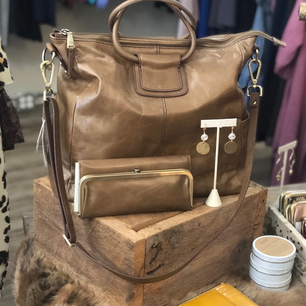 NWT HOBO Mink  Shelia